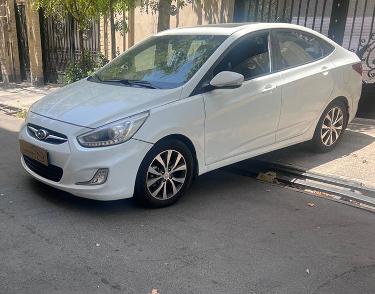 اکسنت تصادفی